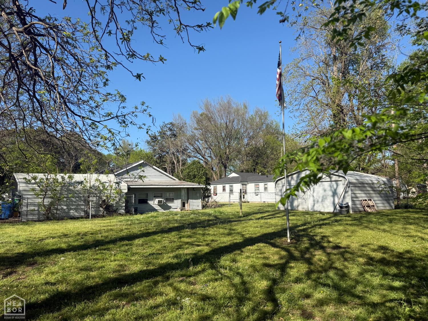 813 Eaton St Street — photo