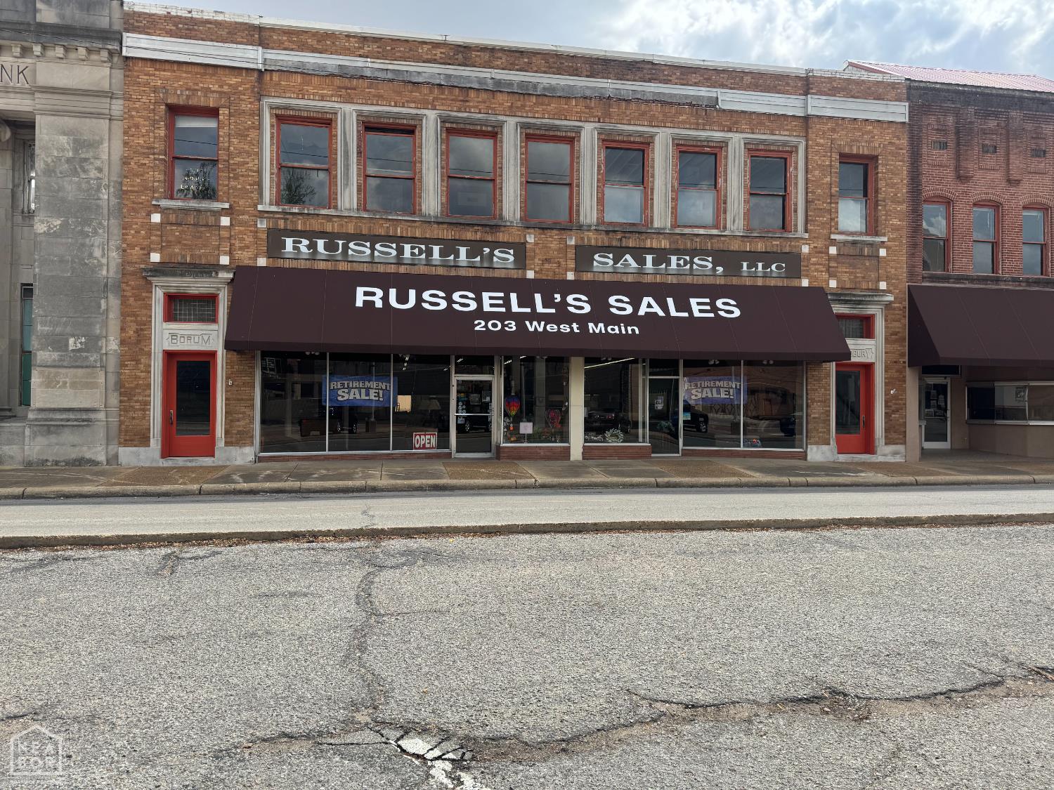 203 W Main Street — photo