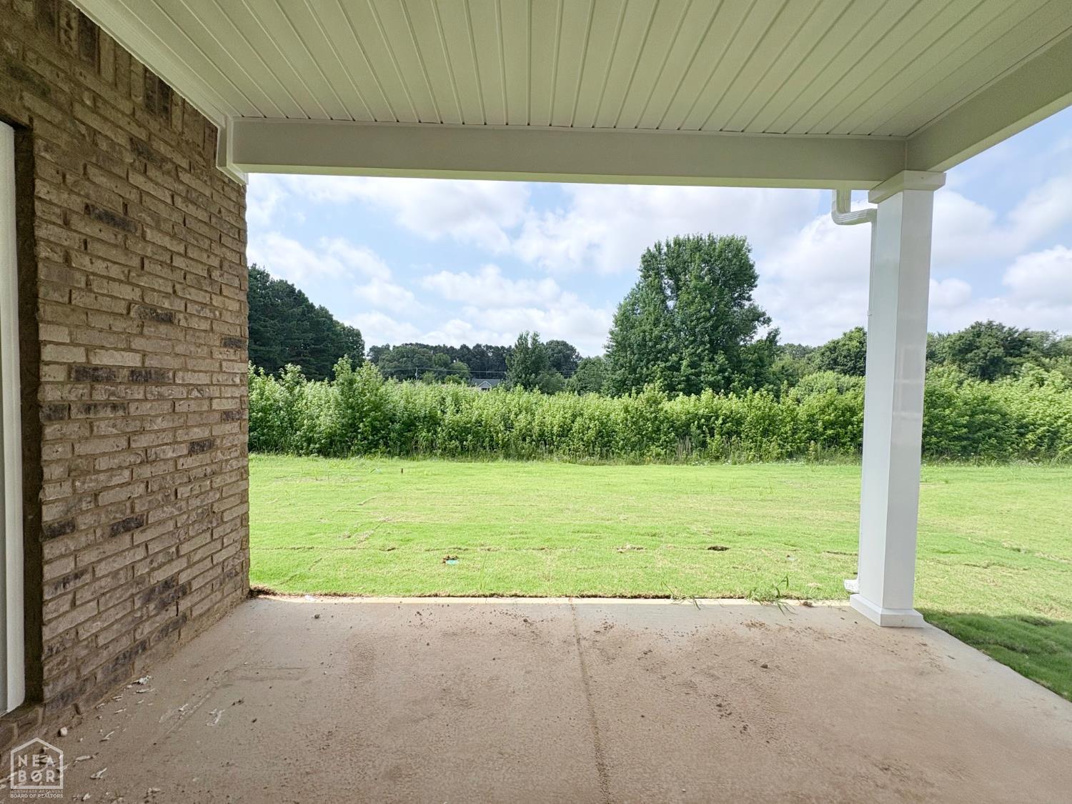 Home in Jonesboro, AR 72405 — photo 2