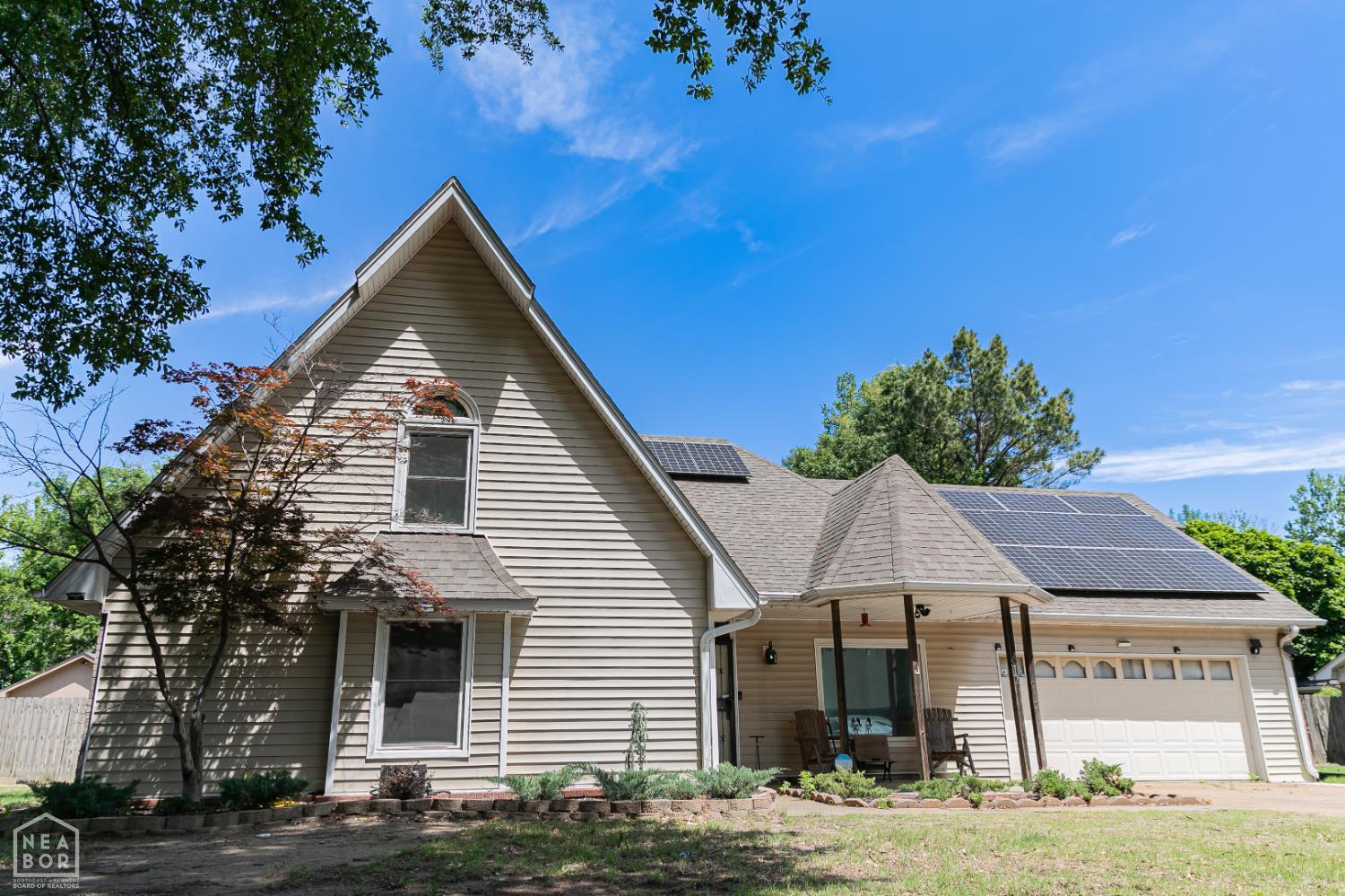 812 Putting Green Drive — photo