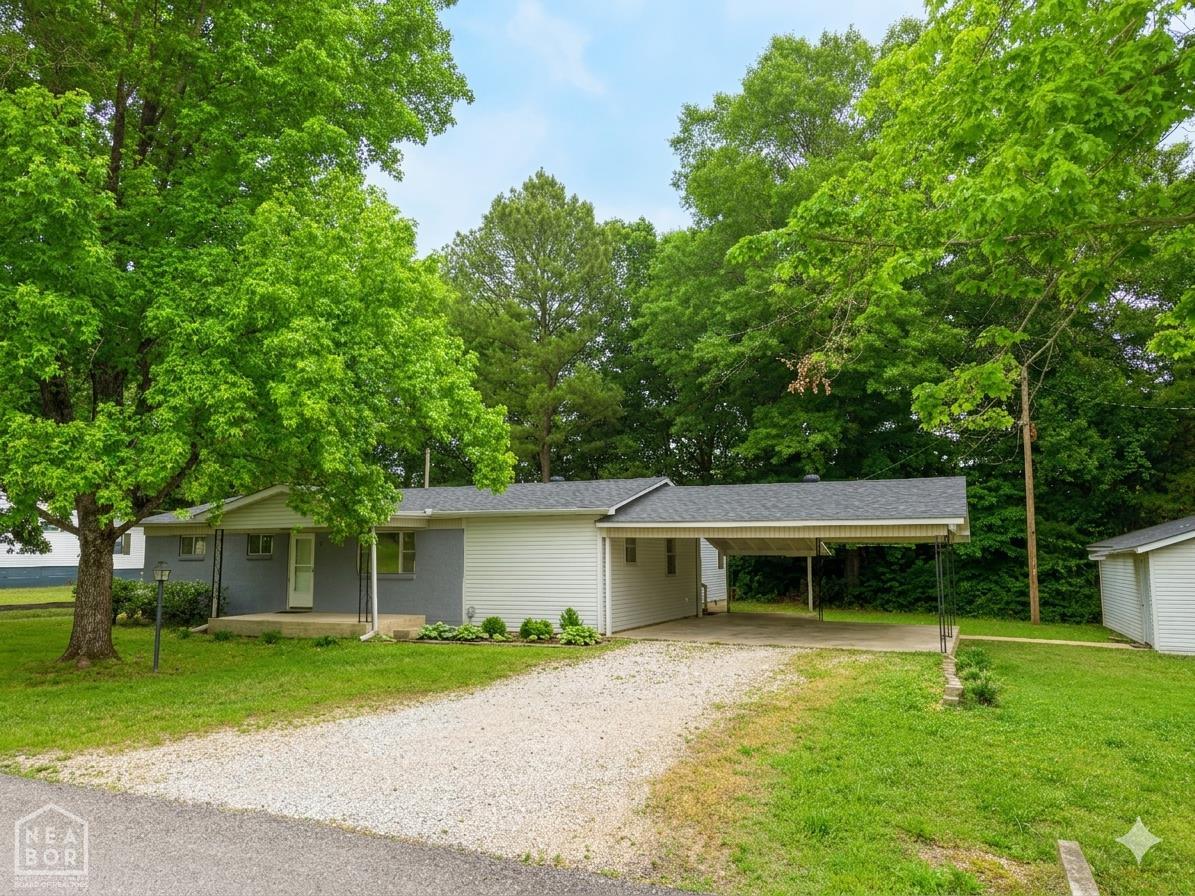 409 Academy Drive — photo