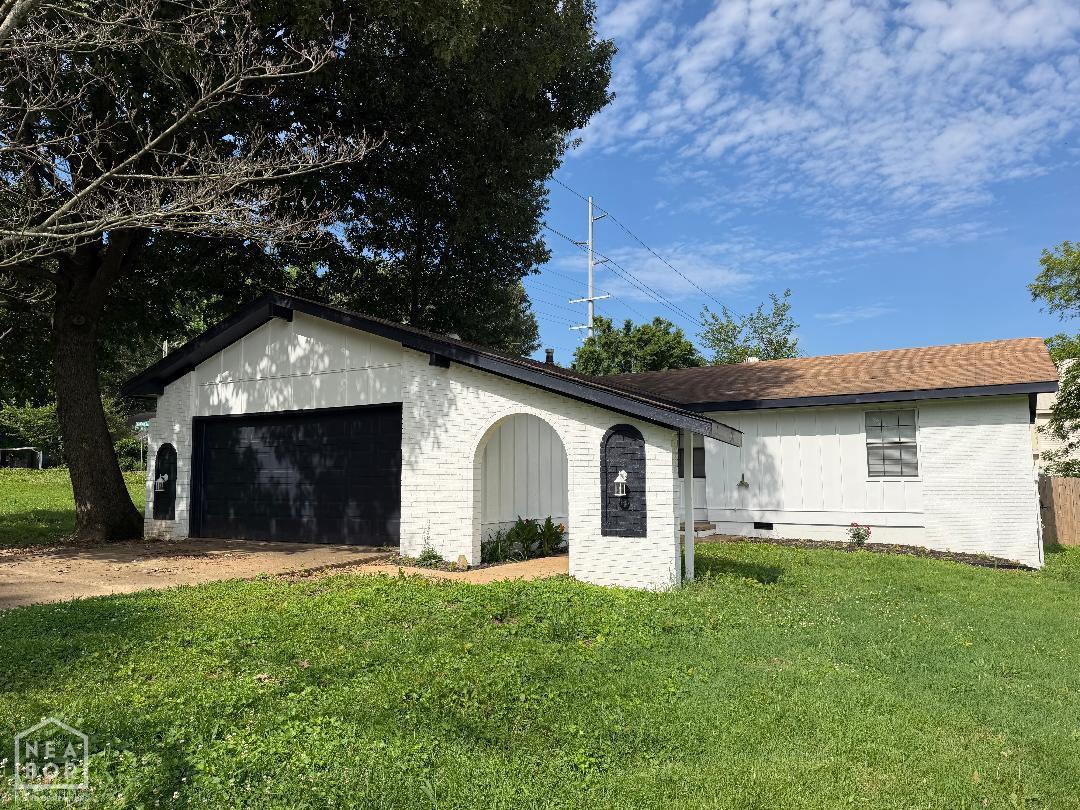 2020 Cenwood Drive — photo