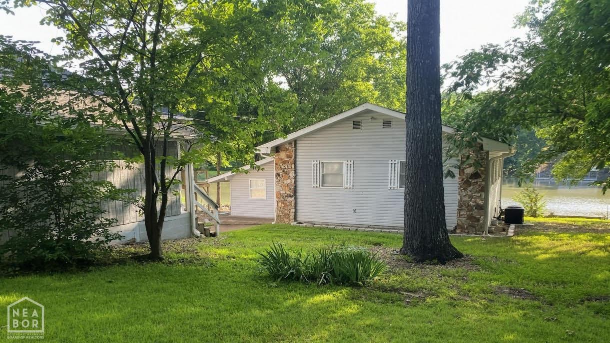 252 E Lakeshore Drive — photo