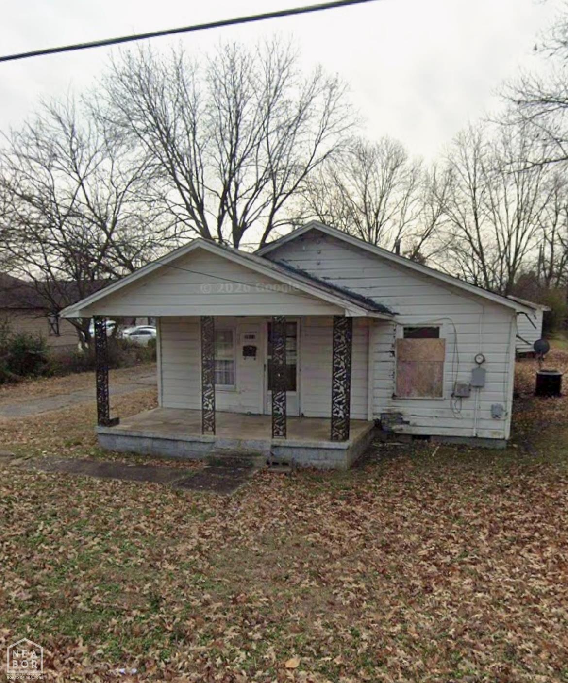 3611 School — photo