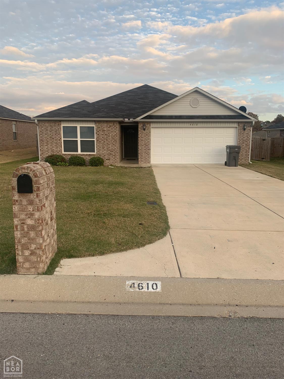 4610 Bedrock Drive — photo