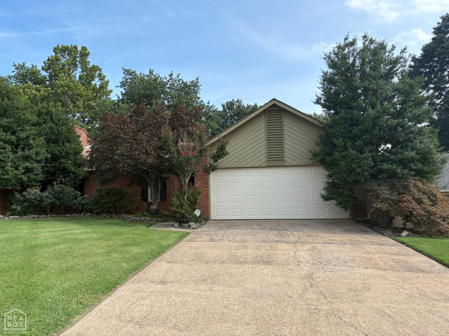 109 Briarcrest Court — photo