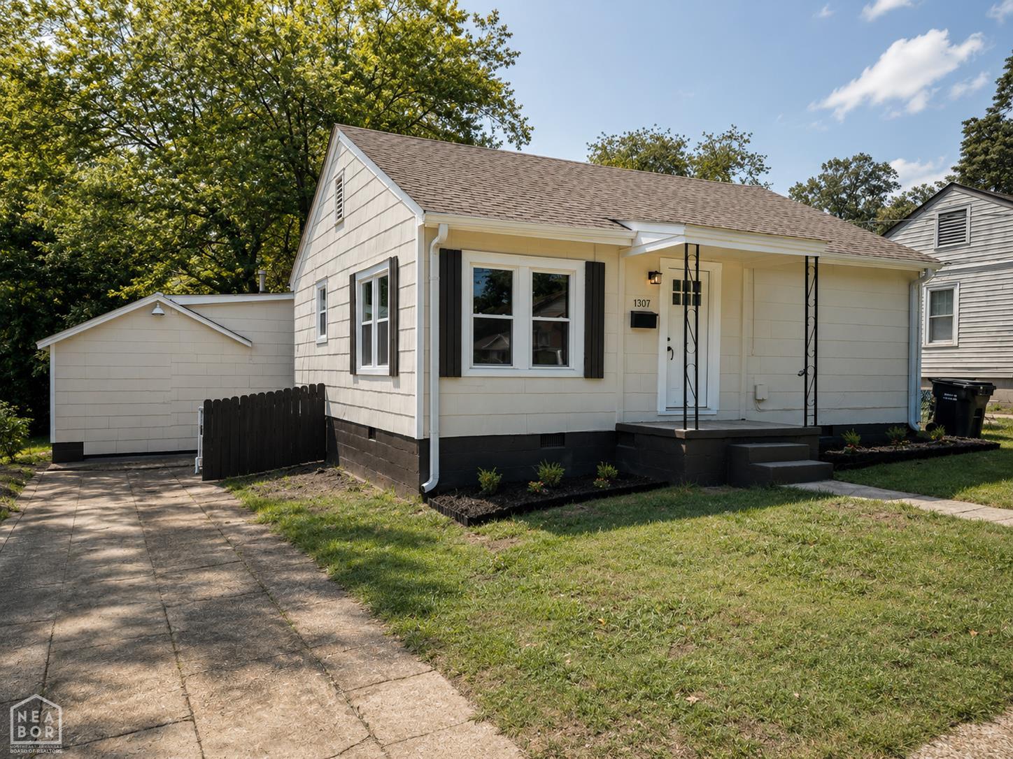 1307 Turner Street — photo