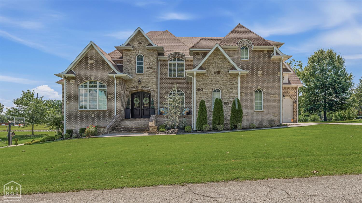 1803 Rogers Dr — photo