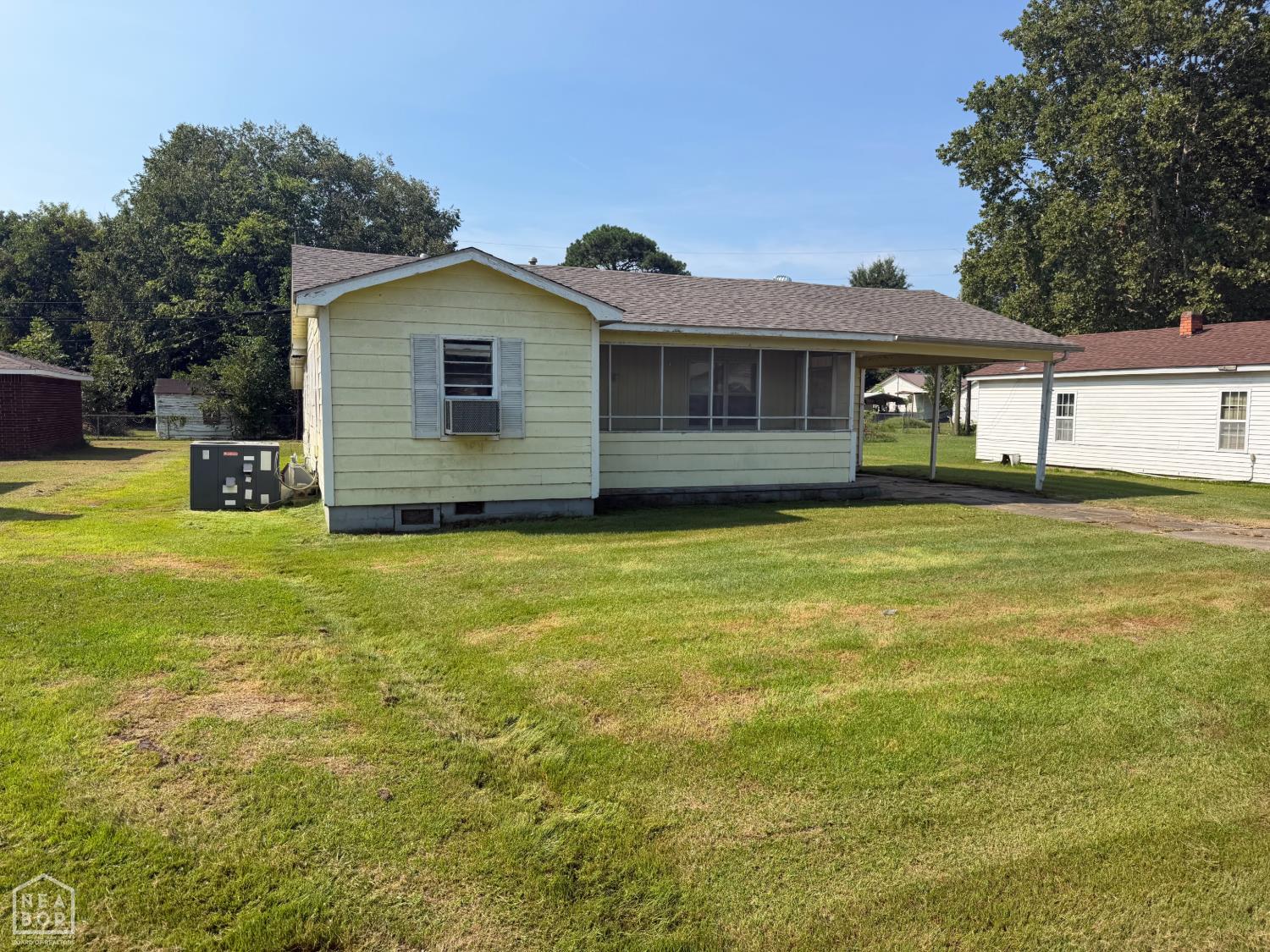 675 E Jackson Street, Piggott, AR 72454 — photo 2