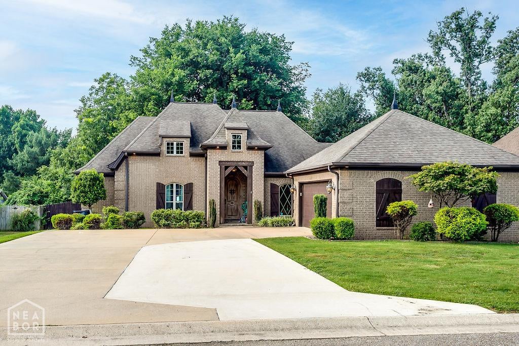 5238 Providence Circle — photo