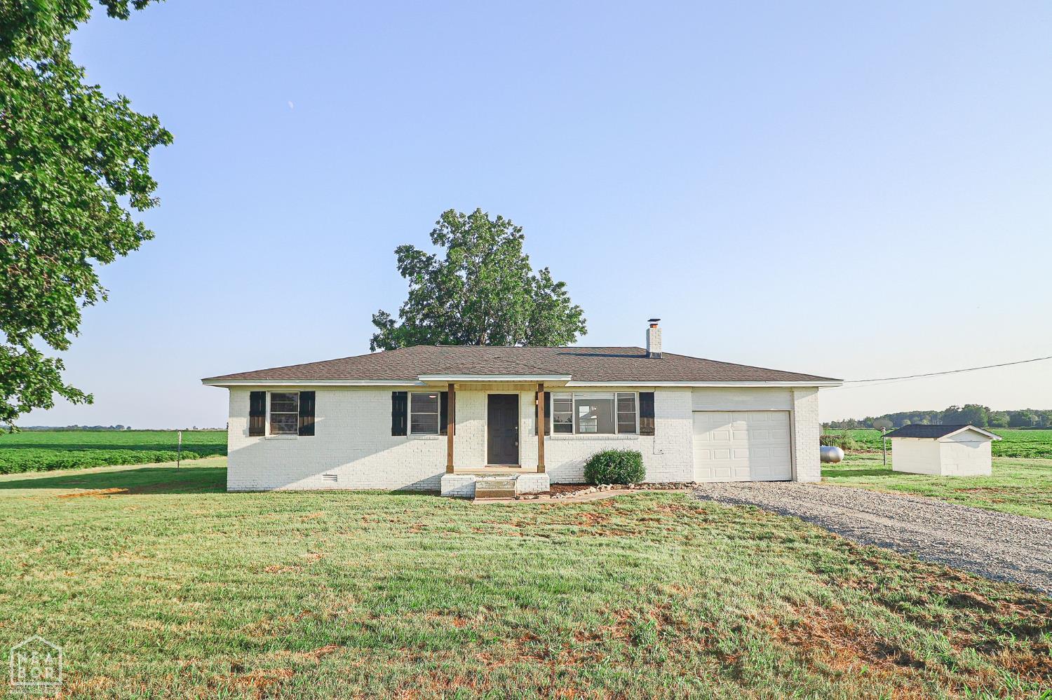 2508 County Road 960 — photo