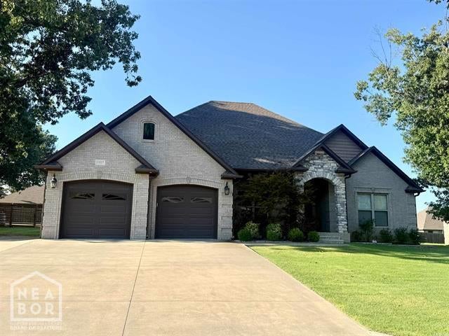 1807 Austin Lane — photo