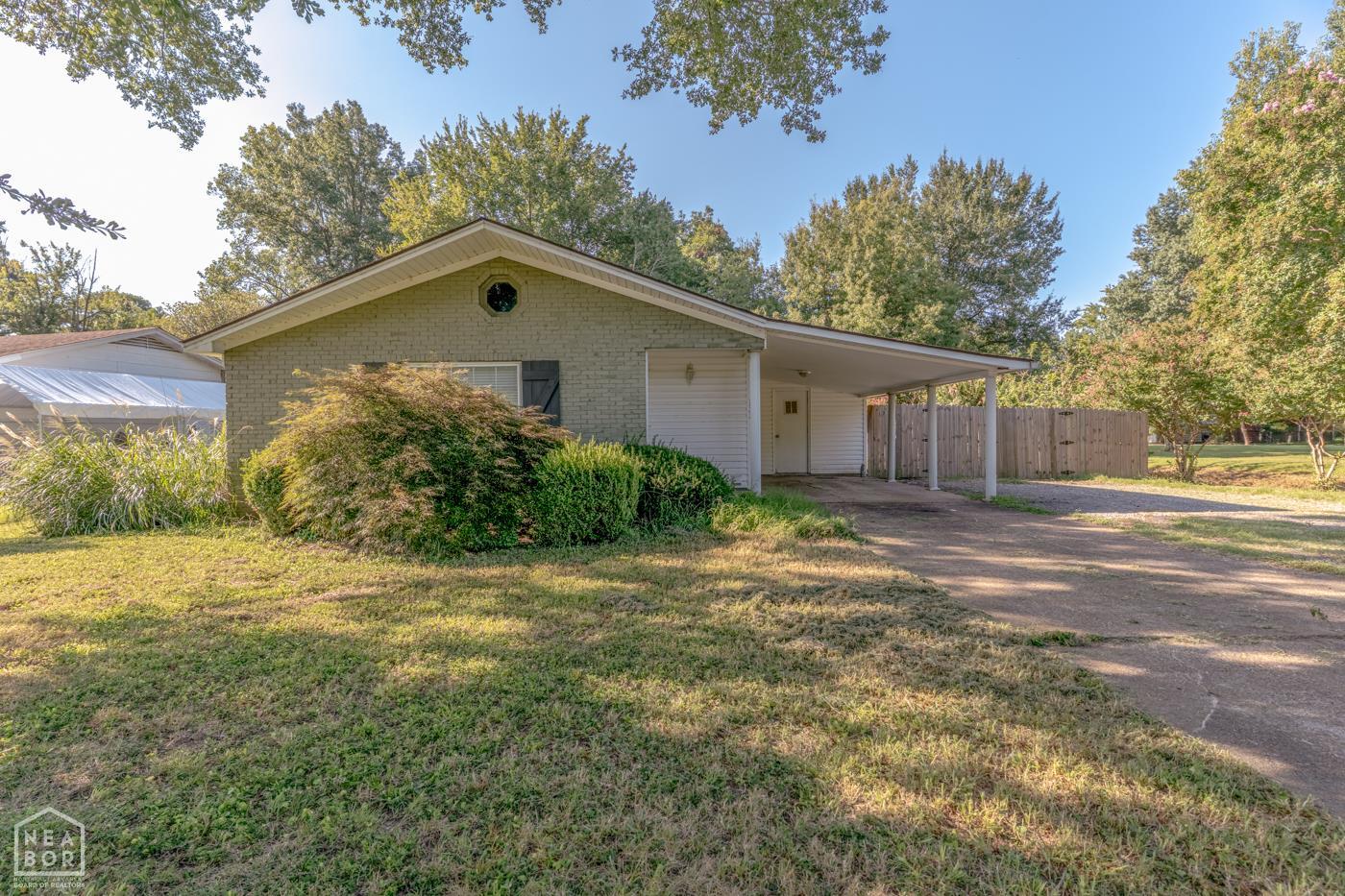 133 Terrace Dr — photo