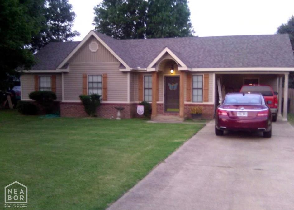 608 Windrew Circle — photo