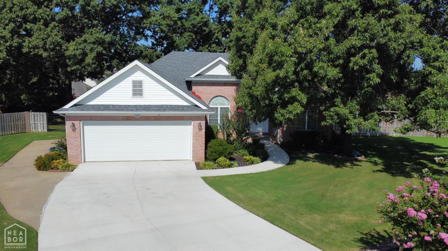 4104 Wetherfield Cove — photo