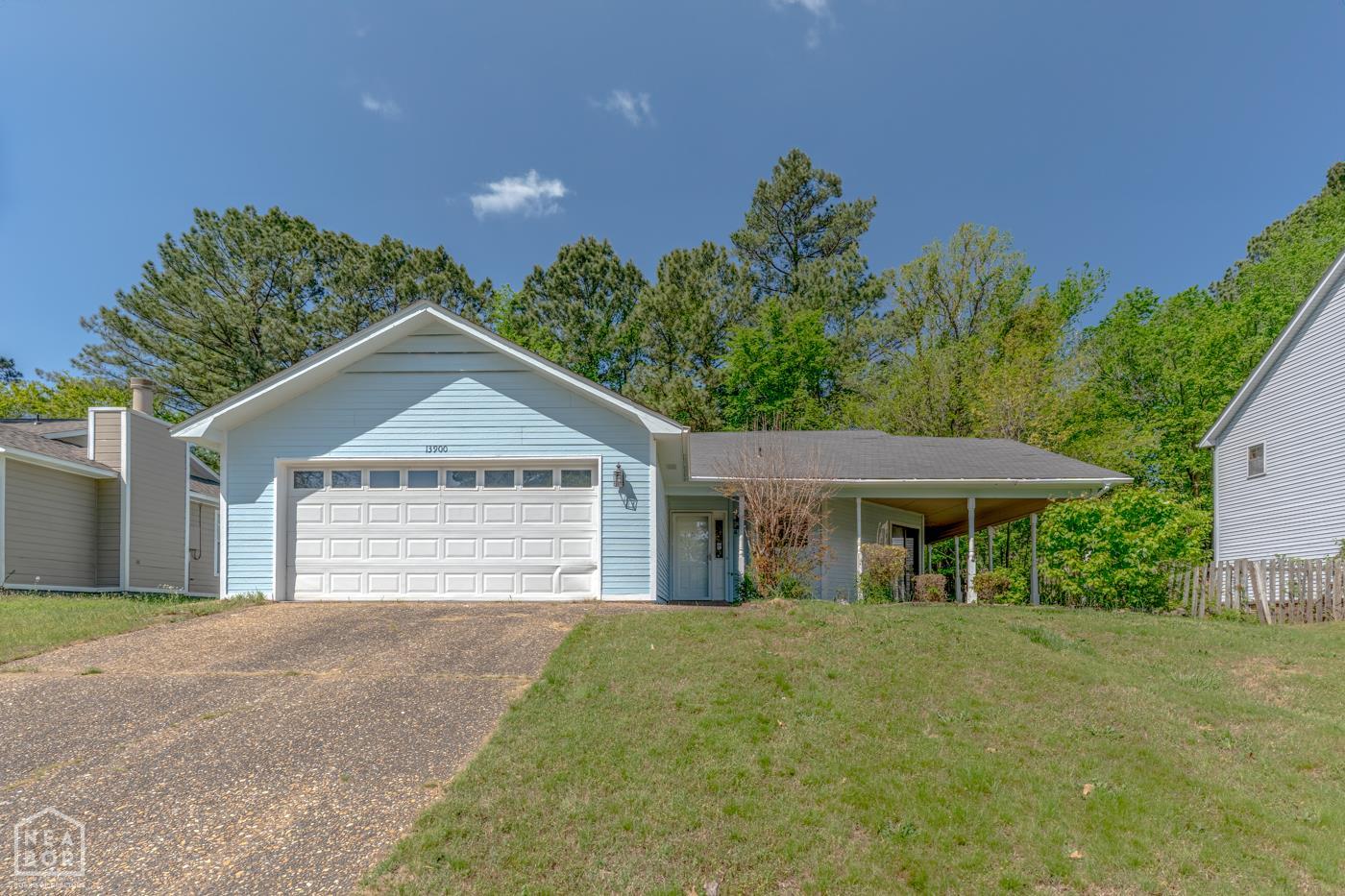 13900 Wimbledon Loop — photo