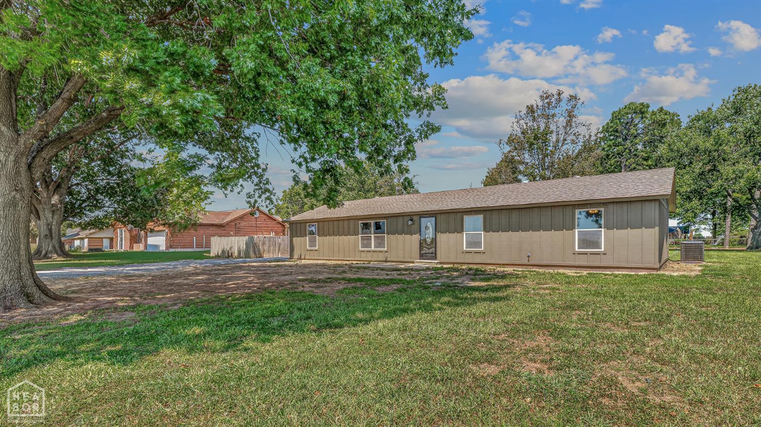 314 E Armorel Drive — photo