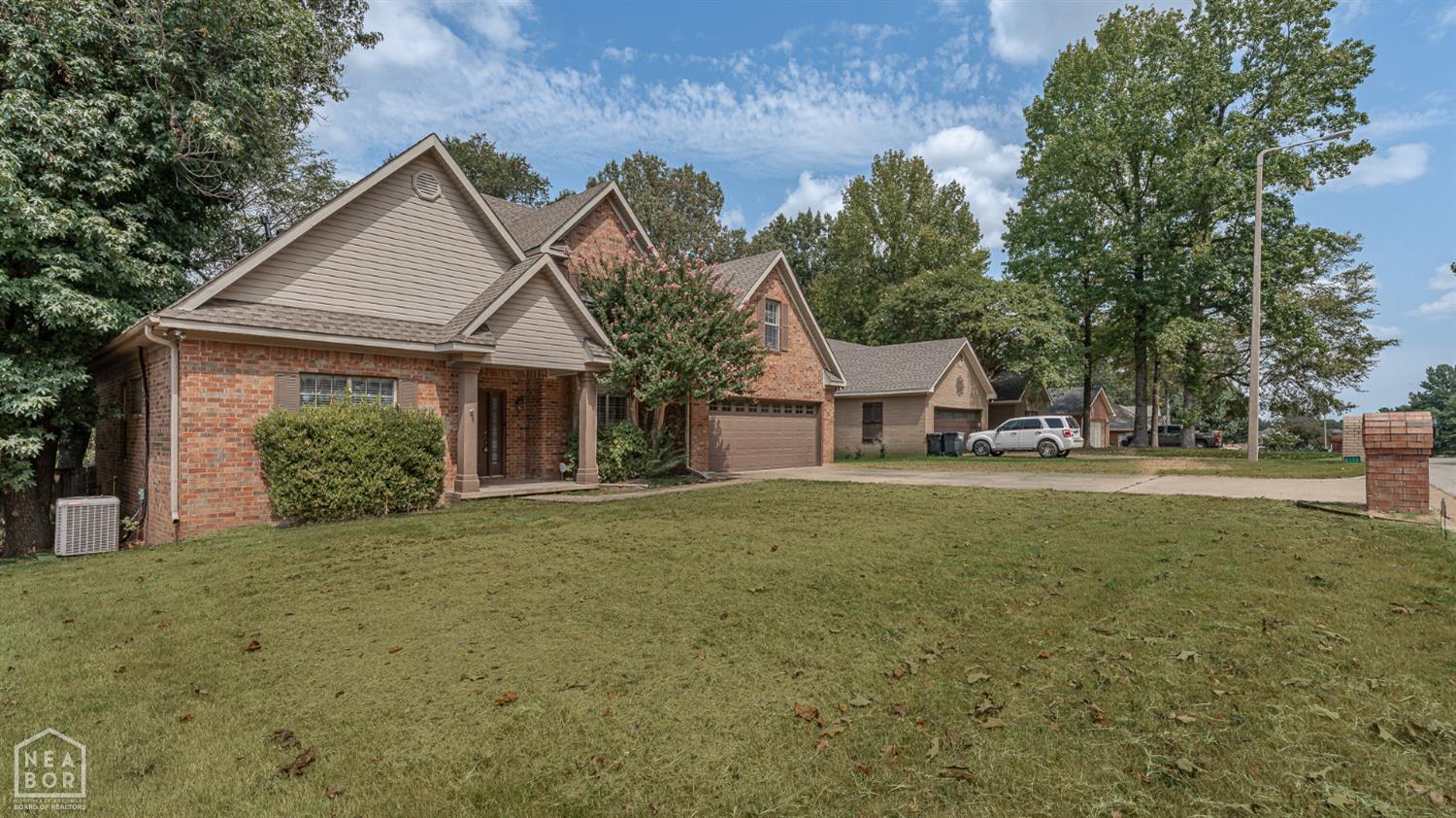4108 Stephanie Lane — photo
