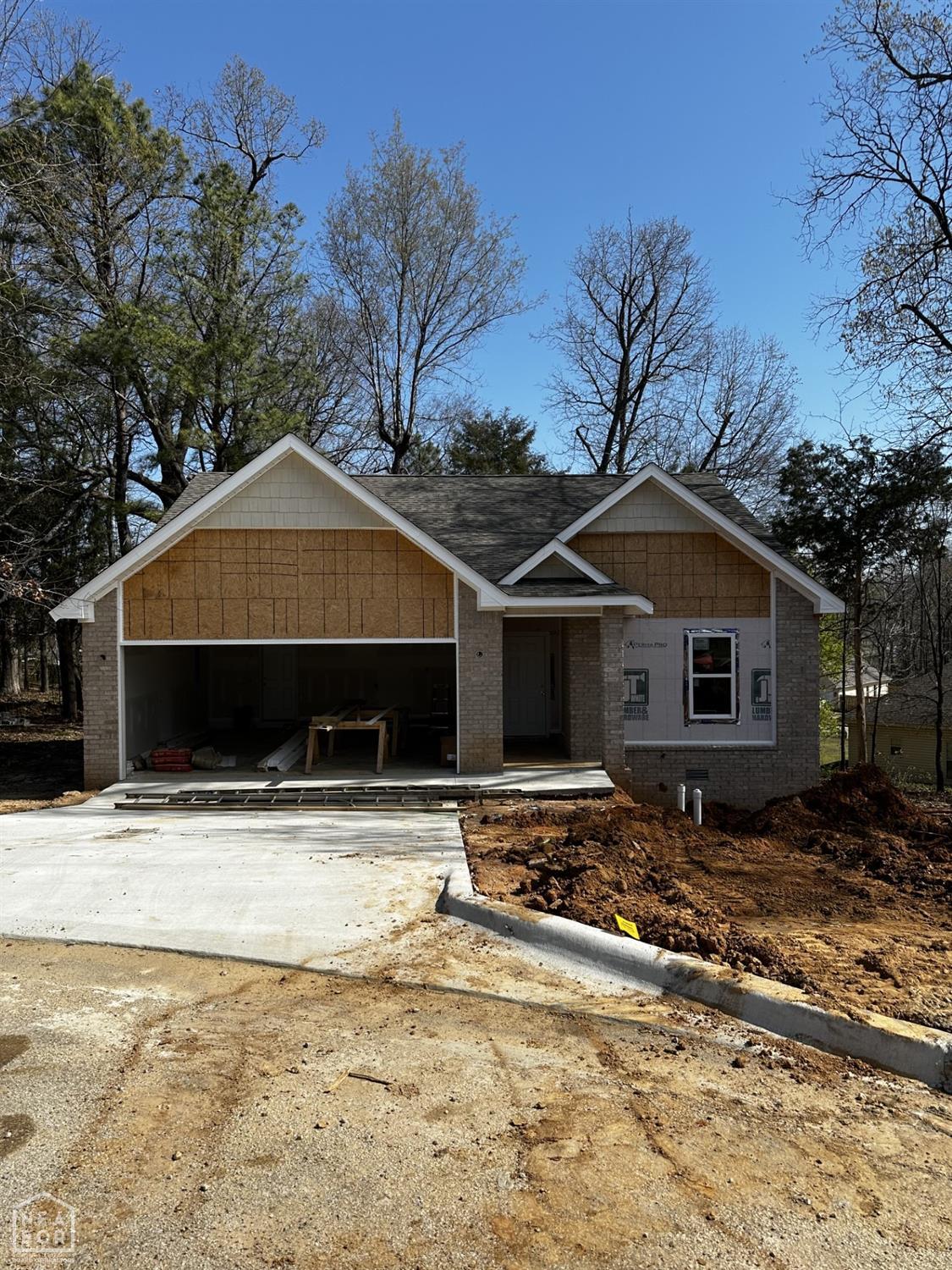 200 Capitol Cove — photo