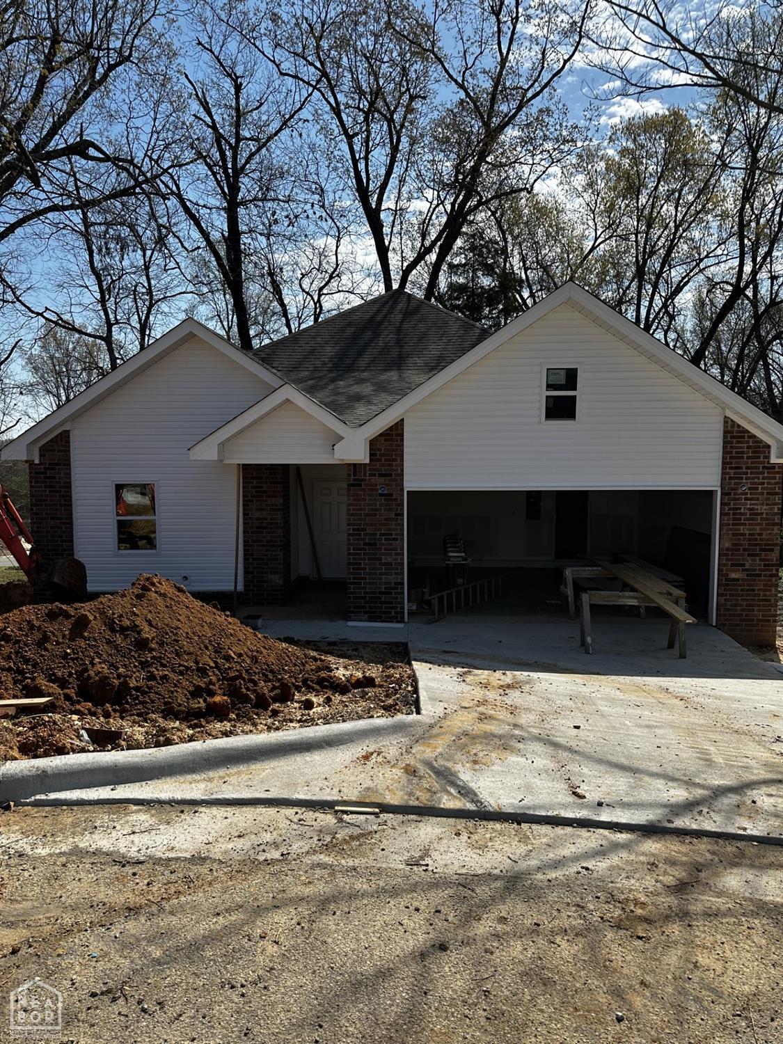 201 Capitol Cove — photo