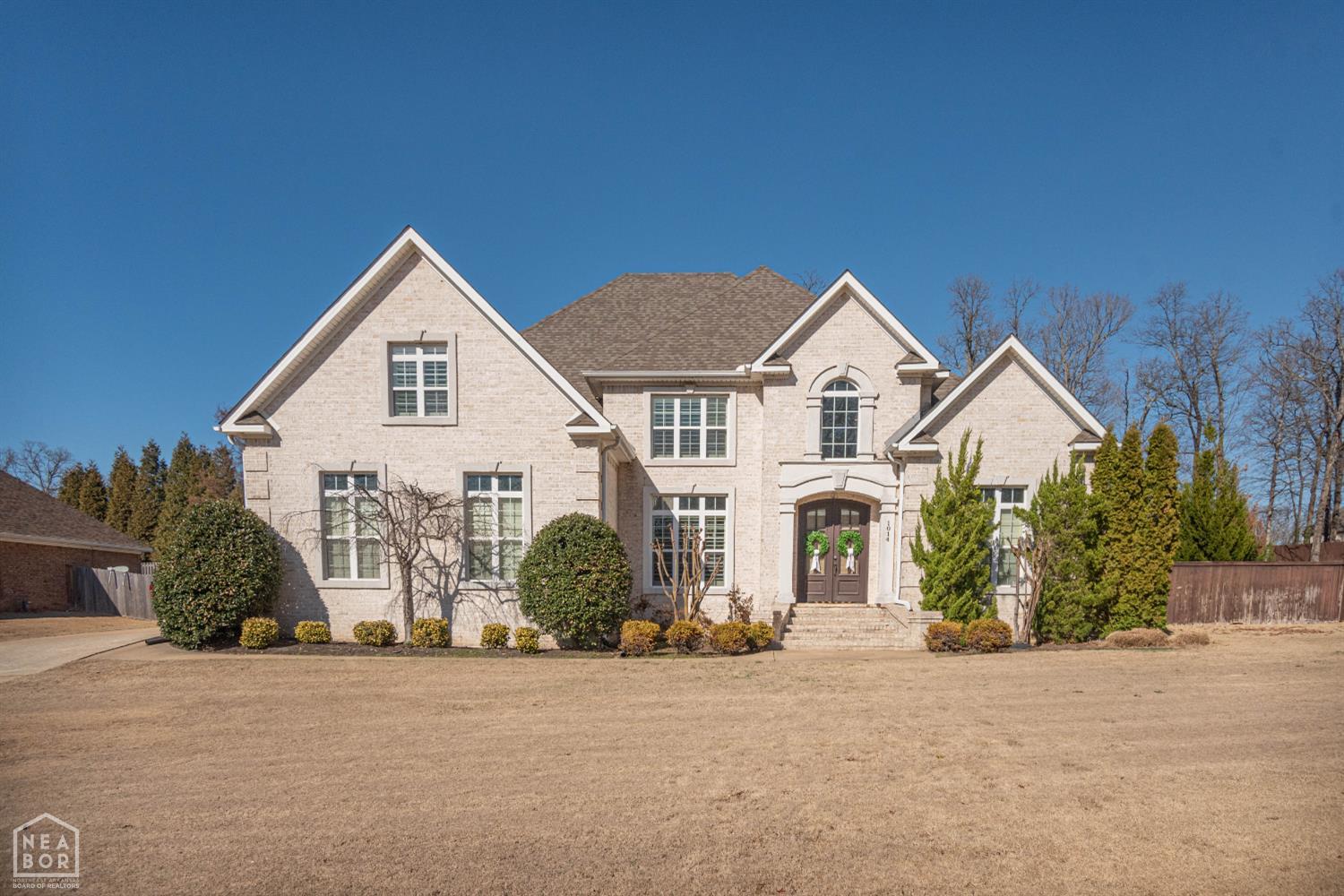 1014 Lake Crest Drive — photo