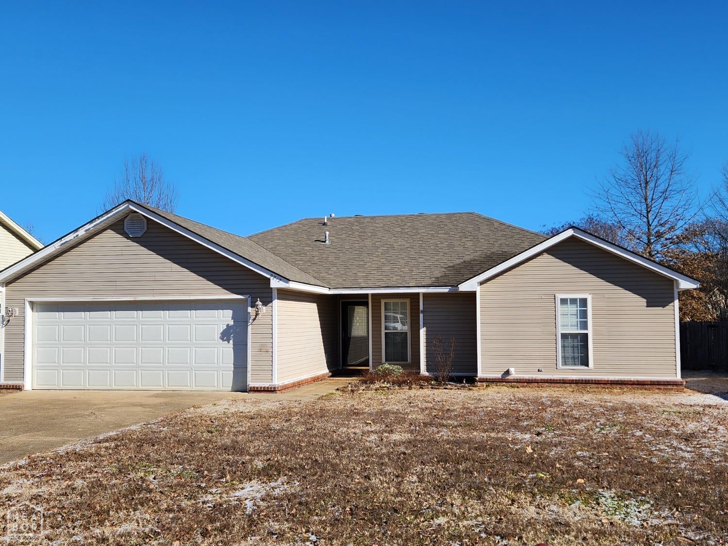 2212 Sheffield Drive — photo