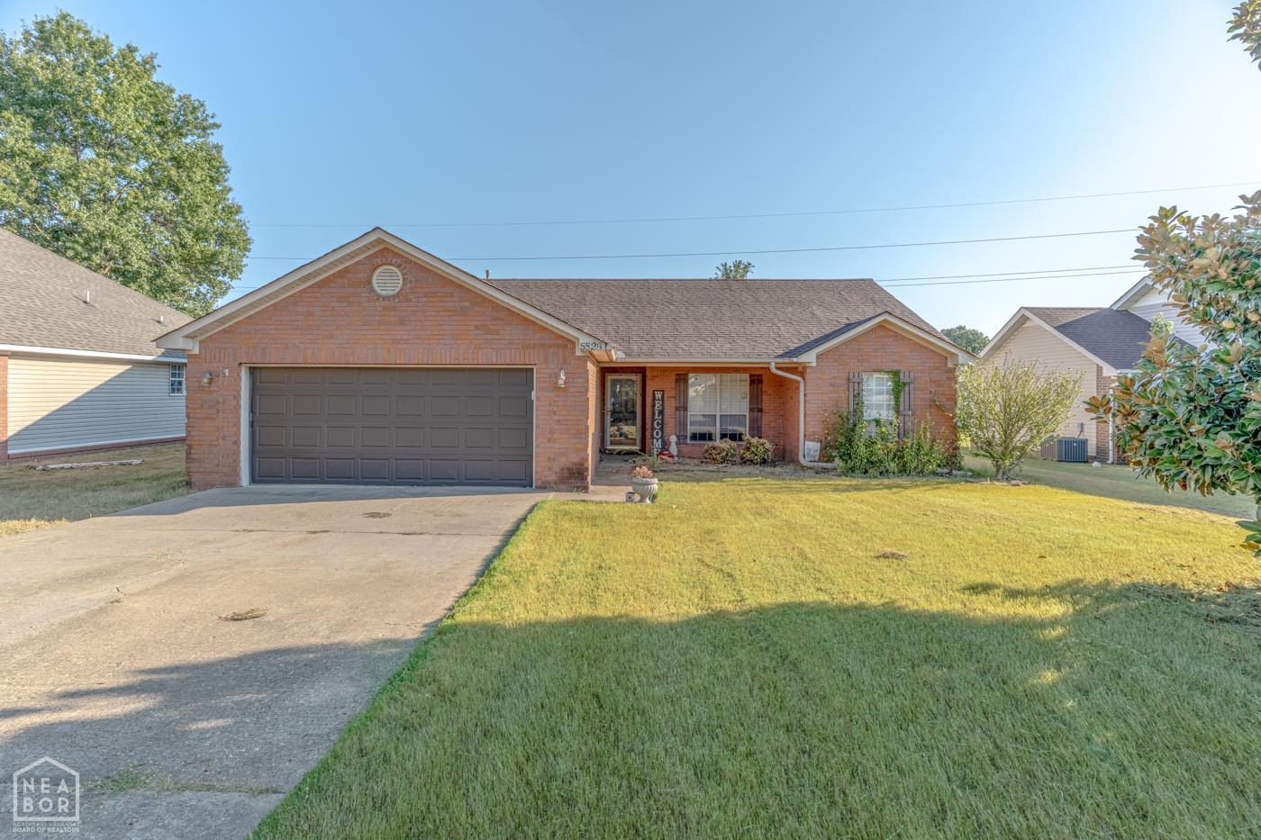 5528 Caribbean Place — photo