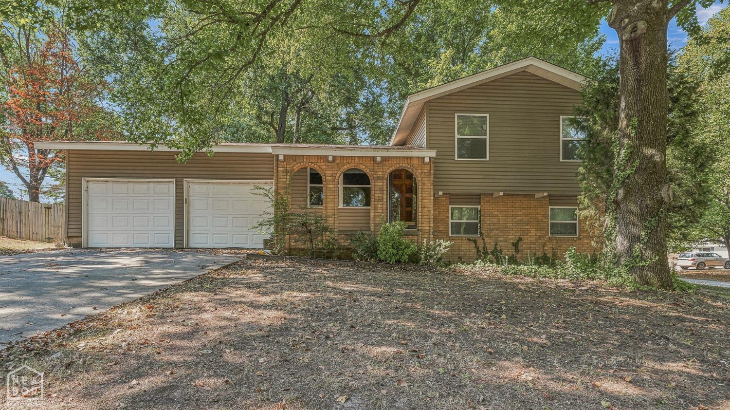 1301 Birchwood Cove — photo