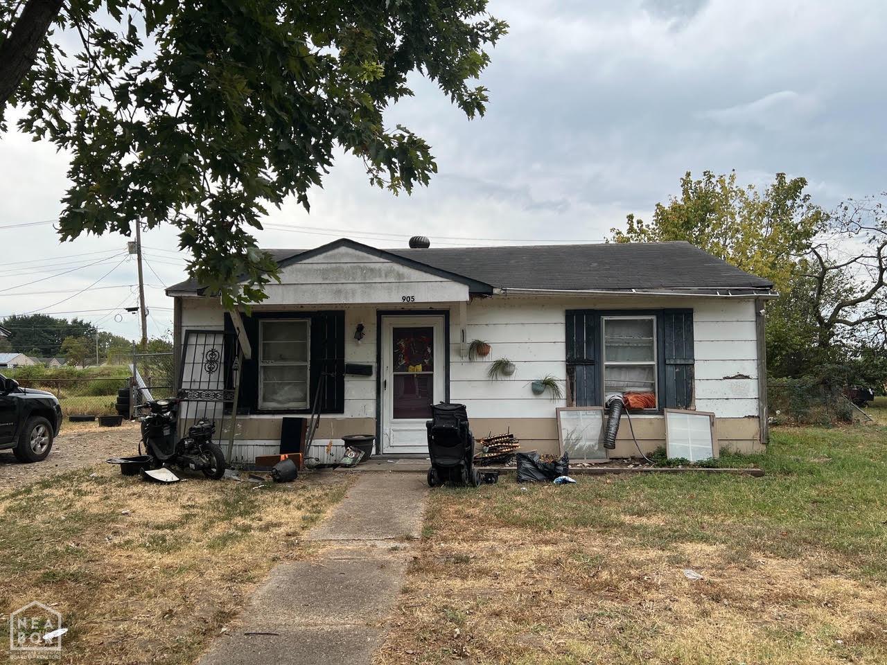 905 Mulberry Drive — photo