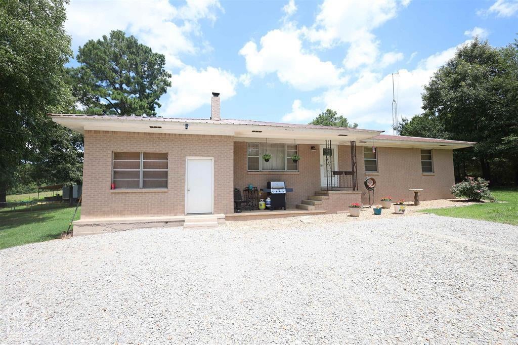303 County Road 401 — photo