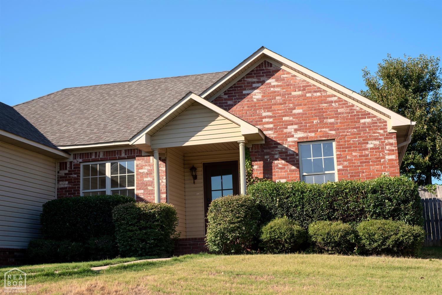 804 Amberwood Cove — photo
