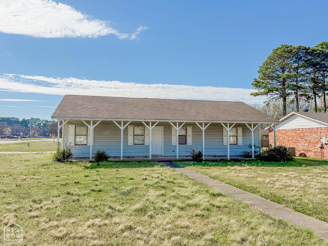 4415 Fox Meadow — photo