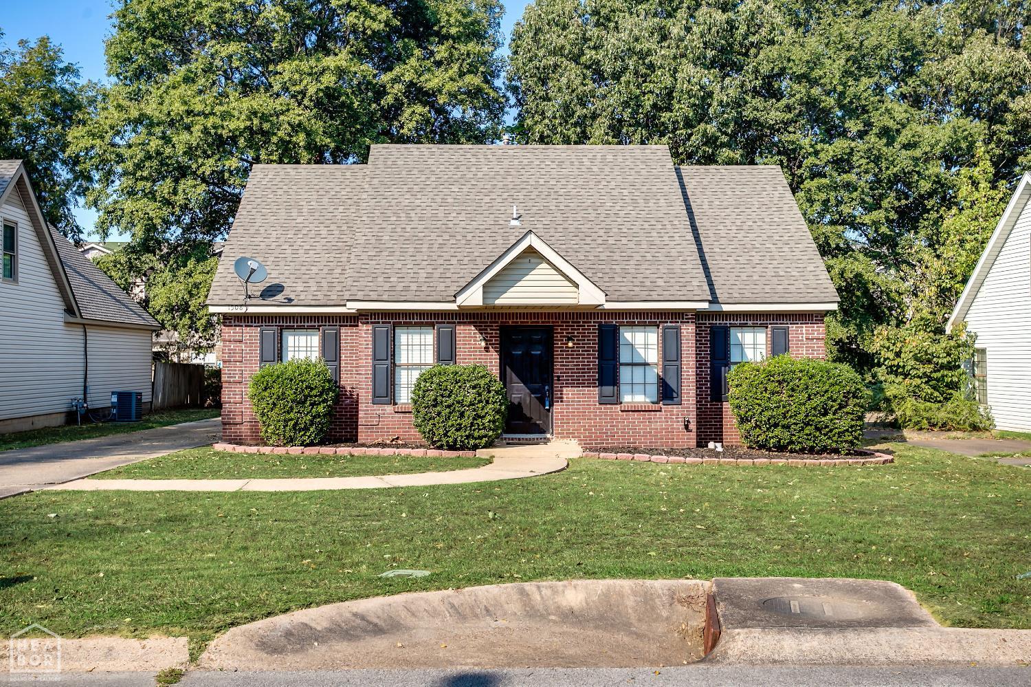 1508 Golf Course Drive — photo