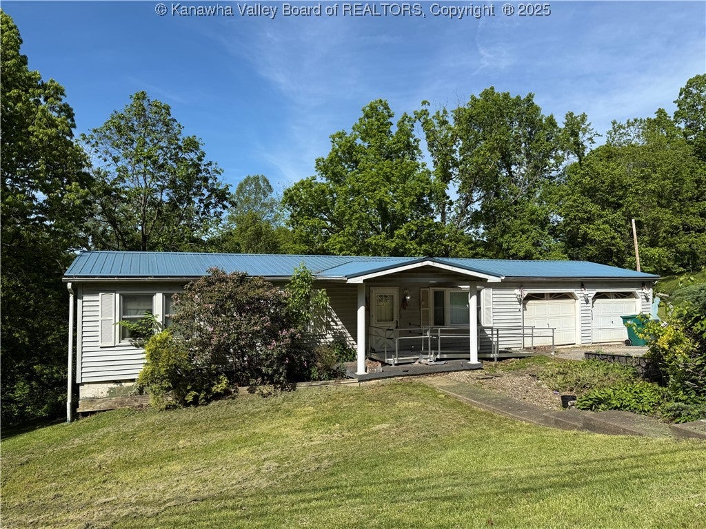 9 Fowler Lane — photo