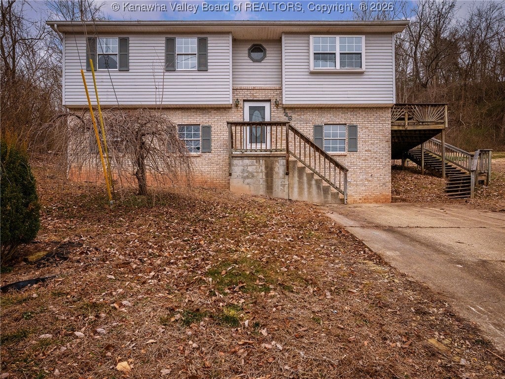 146 Riverview Drive — photo