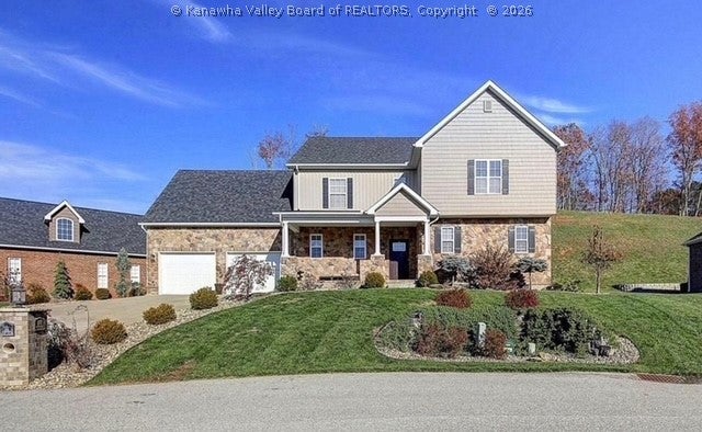 214 Wynterhall Lane — photo