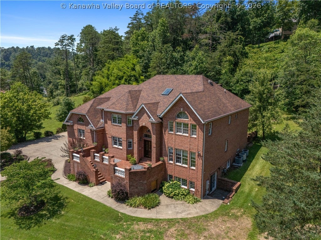 14 Stonegate Drive — photo