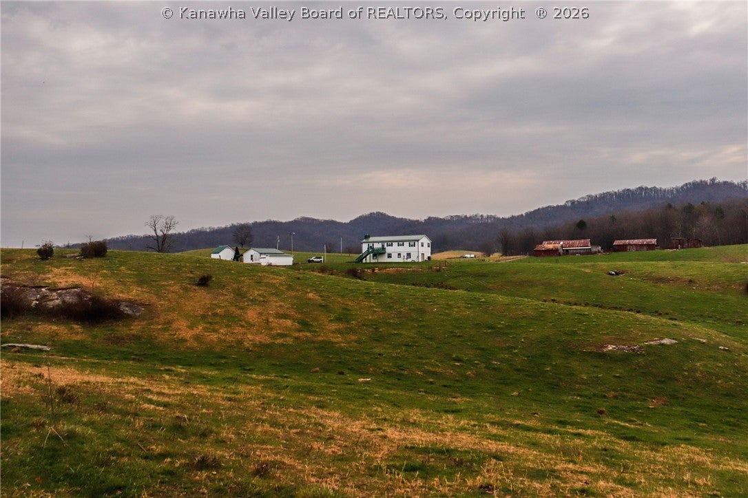 1379 Gwinn Road — photo