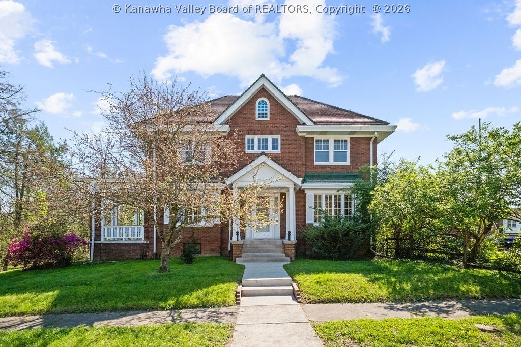 853 Edgewood Drive — photo