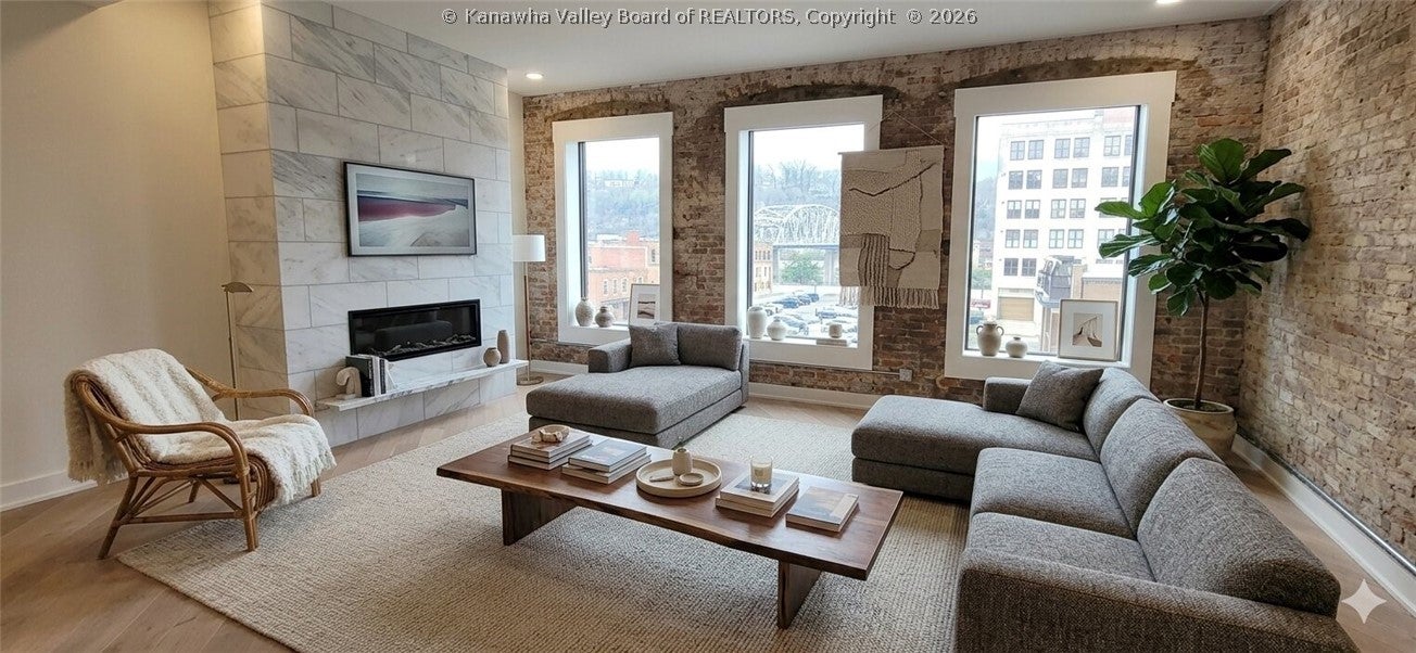 814 Virginia Street E 6 — photo