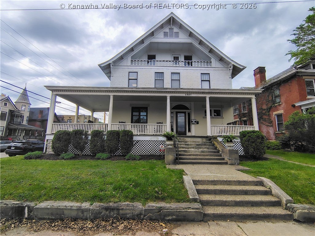 1337 Virginia Street E — photo