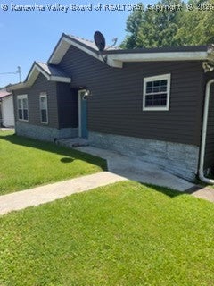364 Campbells Creek Drive — photo