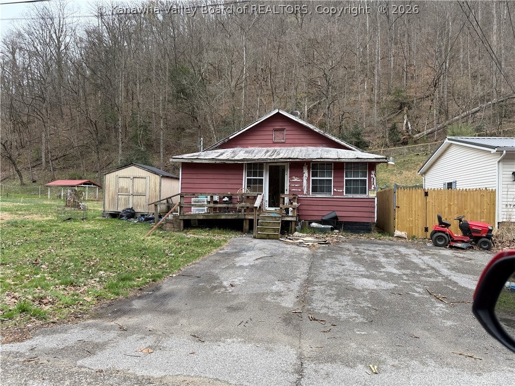 604 Coal Fork Laurel Road — photo