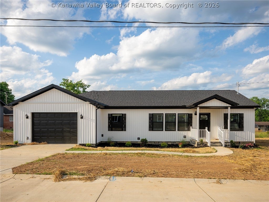 35 Cooper Way — photo
