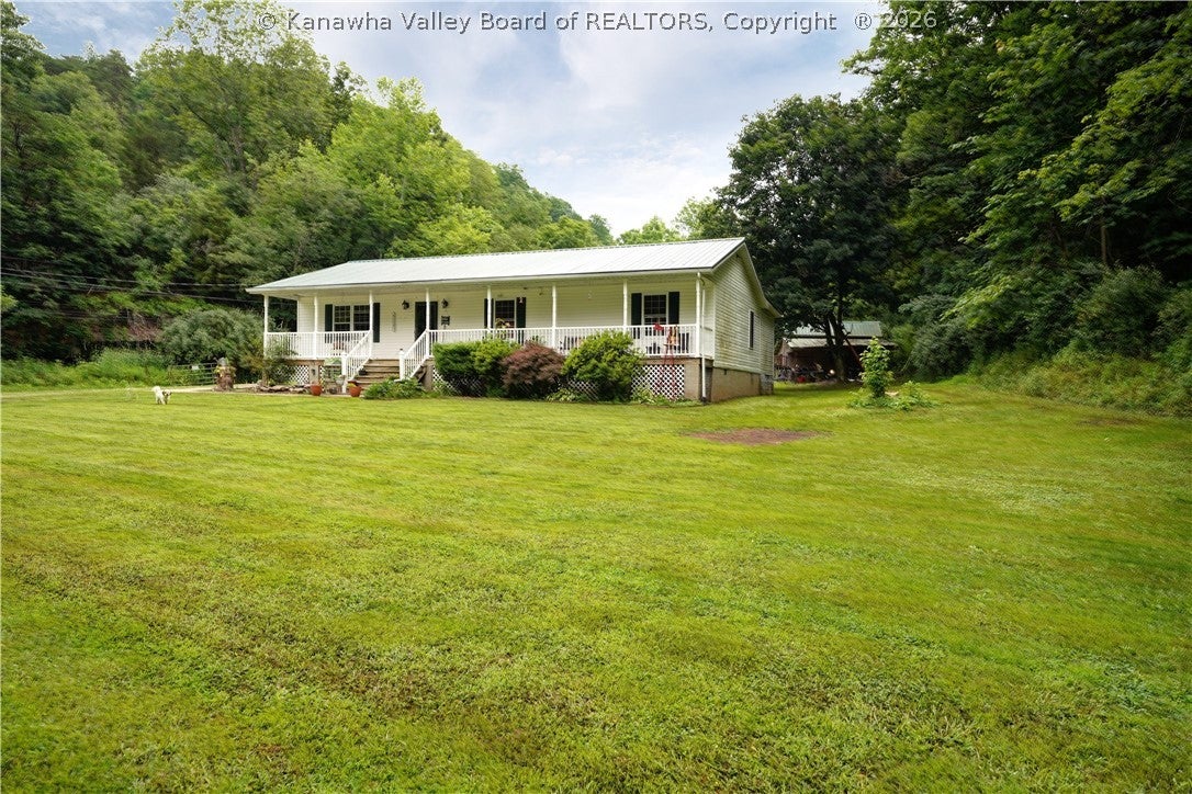 7106 Heizer Creek Road — photo
