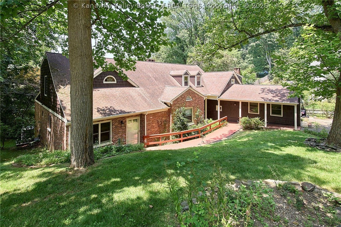 703 Laurel Road — photo
