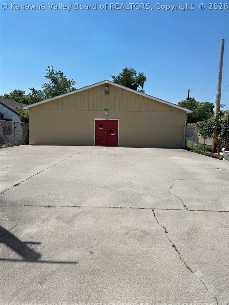 1 Underwood Avenue — photo