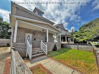 1945 10th Avenue — photo