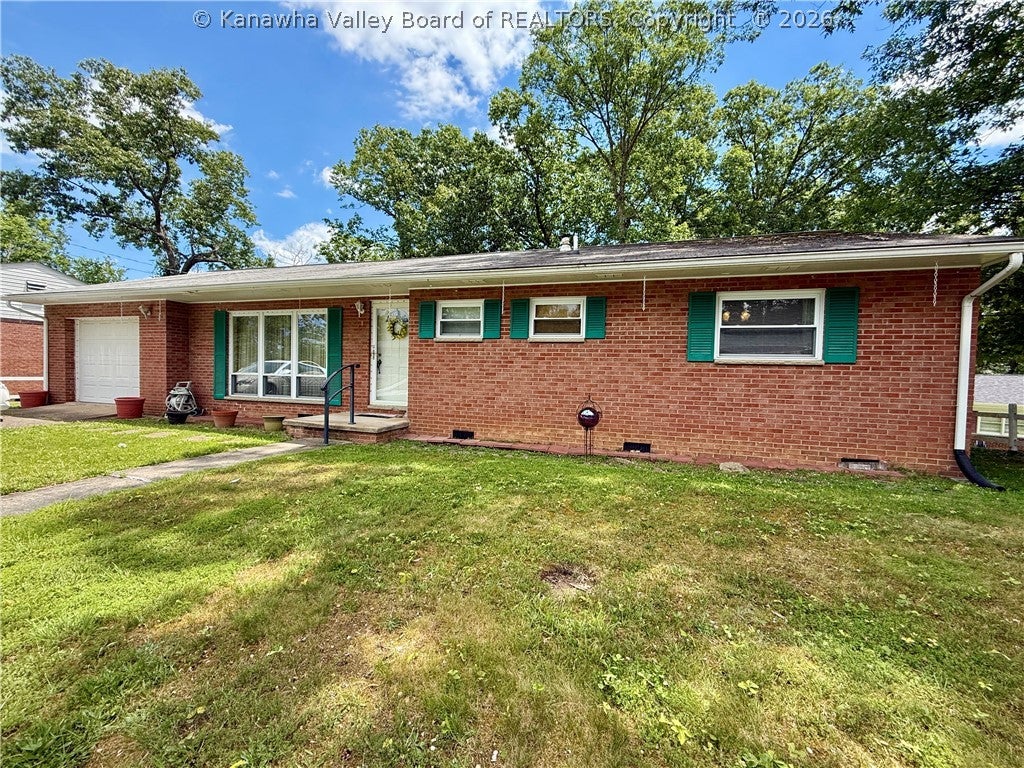 944 S Walnut Street — photo
