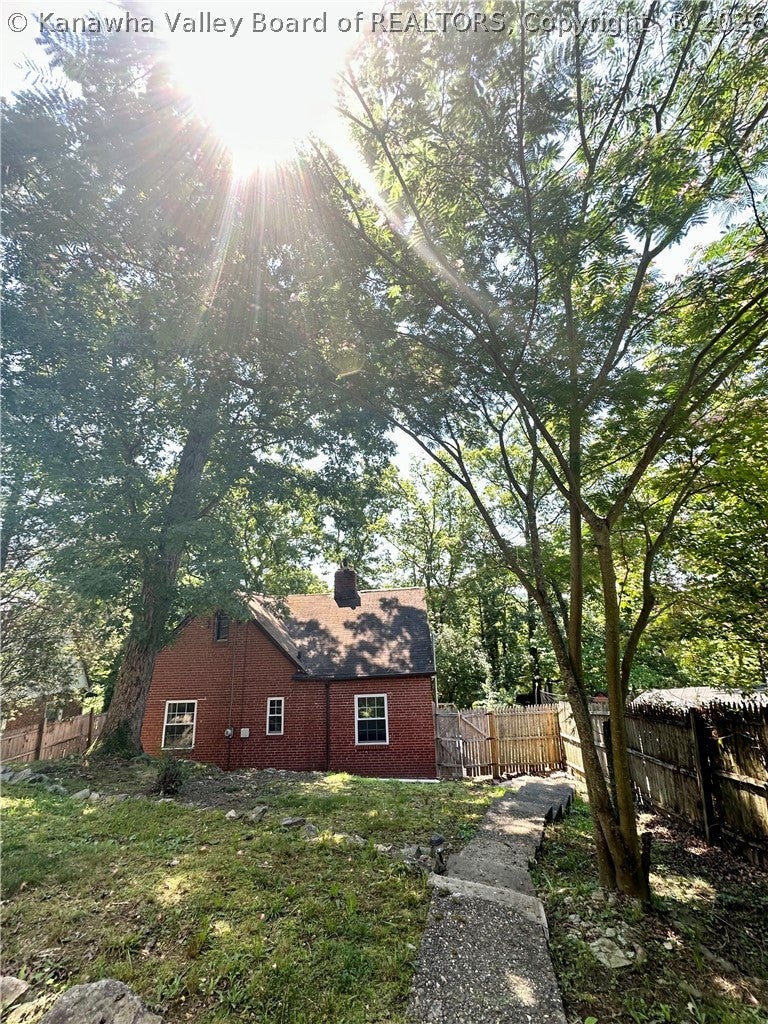 1603 Claire Street — photo